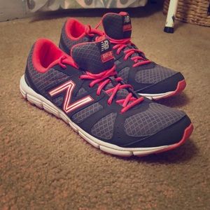 Never worn light weight New Balance Sneakers